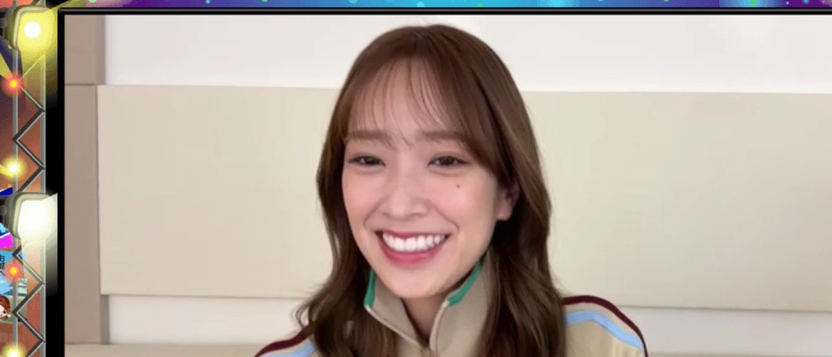 nakatan93's tweet photo. 2023年の最後に最高に可愛い配信をありがとう〜〜🥰
2023年も世界で一番大好きでした!
また来年もよろしくね〜〜✌️
#佐々木久美
#SHOWROOOM https://t.co/PuAt9fr7vT