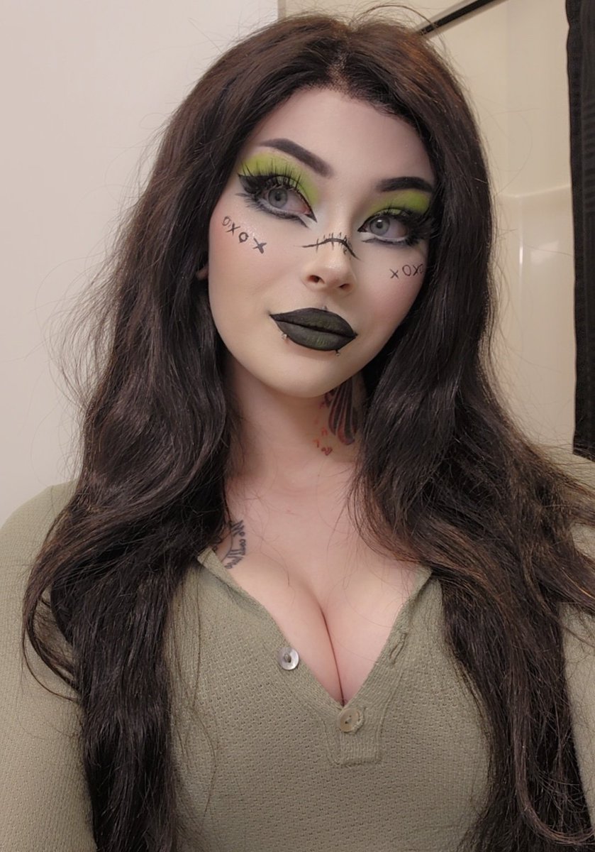 It's happening again. Gome hang 😉 twitch.tv/kshipa