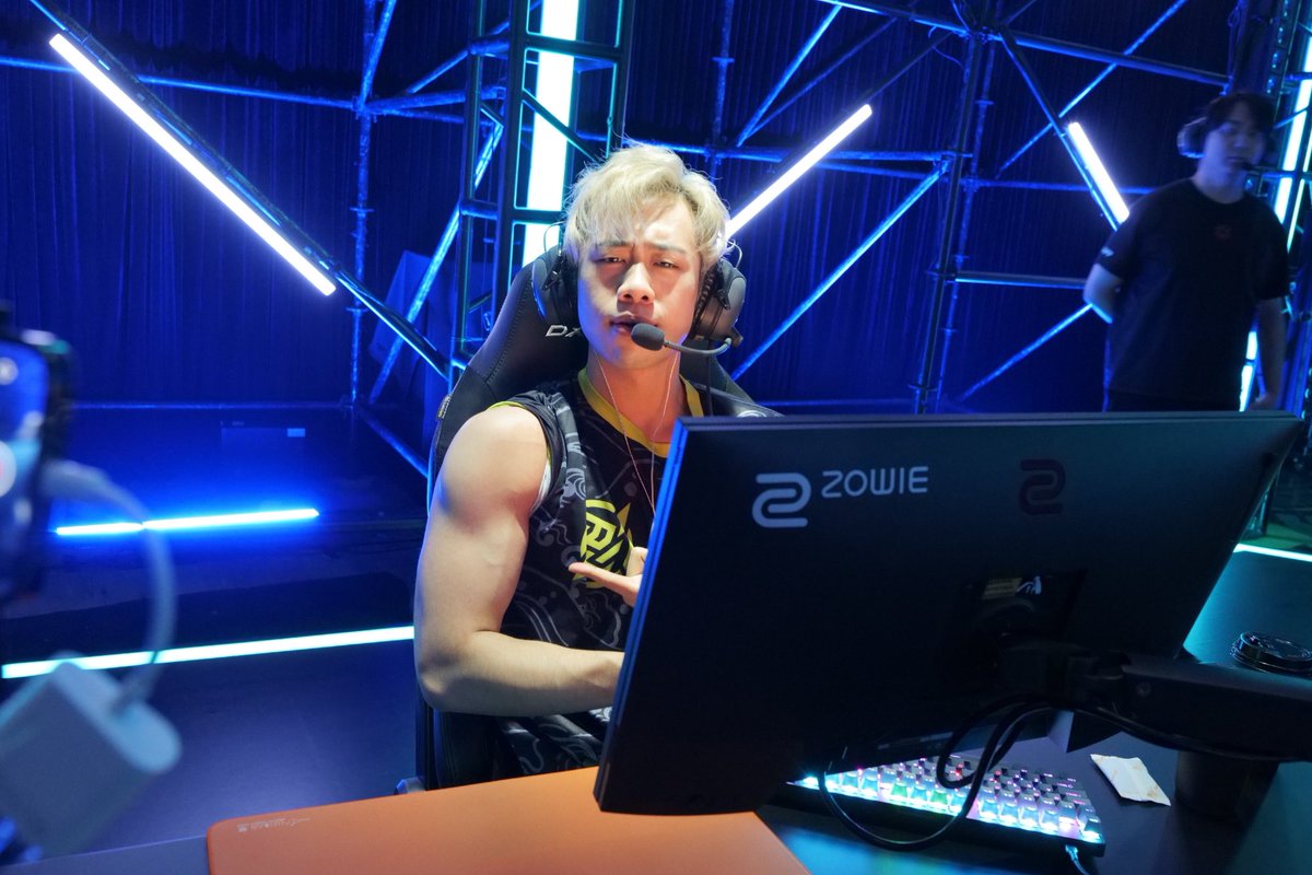 SiuFat's tweet image. 💚🥷🔥 #GONINJAS 
I really absorbed a lot of experience in 2023, Especially since I joined #NIP as captain and In-game leader 

It feels great to be able to sit on an offline stage and compete.

Stay hungry and keep improving yourself
I'm looking forward to the future
Getting…