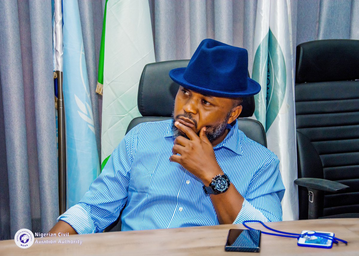 mikeachimugu01's tweet image. Yesterday in Abuja, I held an introductory meeting with the staff of the Consumer Protection Directorate at NCAA. It was an opportunity to familiarise, appreciate the great work they have been doing, examine the challenges they face, and plan a way forward for better service