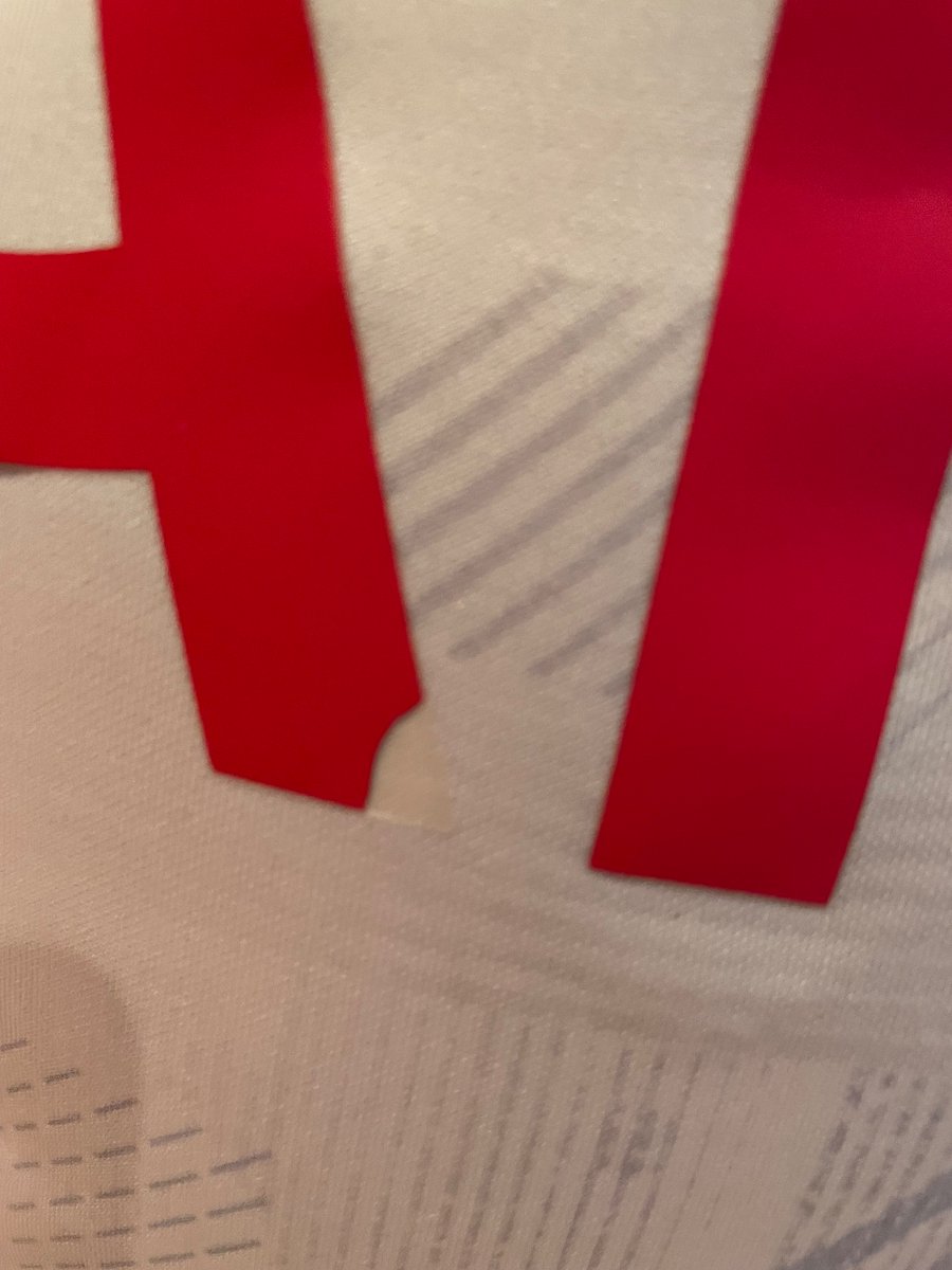 tommy two towels tweet media