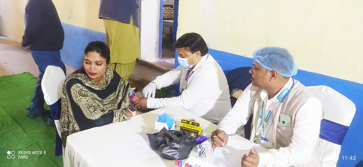 dcpnorthhcp's tweet photo. Toady we returned 30 missing mobiles and Hold Medical Camp at Belur TOP under Howrah City Police. 
This was small effort to bring happiness to the people and also to aware them about health. 
#HowrahCityPolice 
#ToserveToprotect
#PhirrePaowa https://t.co/QpnodGAFpb