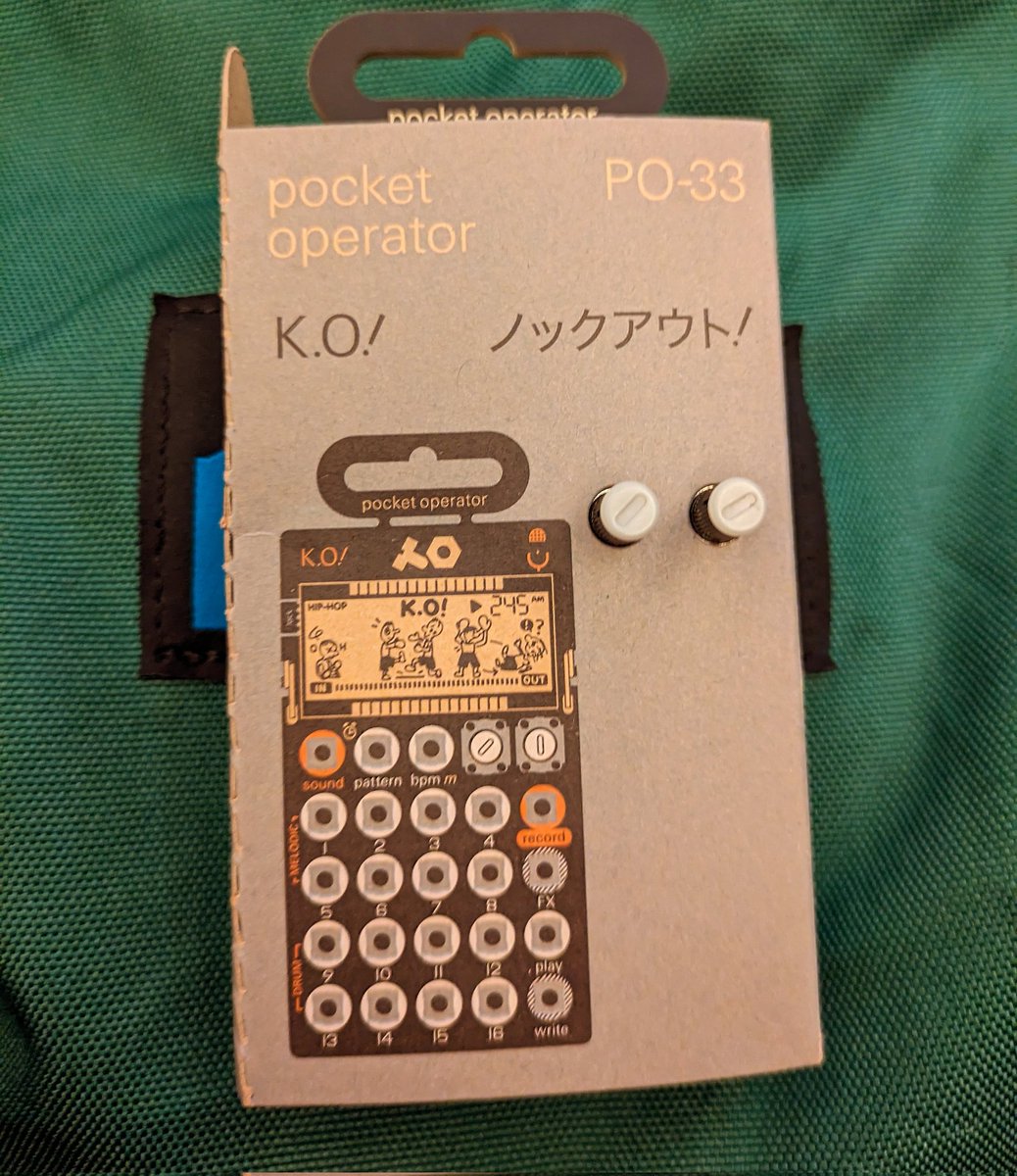 valcrpt's tweet photo. New little Friend for lofi music
#po #pocketoperator #teenageengineering #sp #ko #beatmaker #lofi #synth #synthesizer #pocketoperators #lofihiphop #pogrooves #knockout #electronicmusic #beats #beatmaking #boombap #society #op #sx #hiphop #dawless #korg #beatmakers #lofibeats https://t.co/1mWMjjxQtx