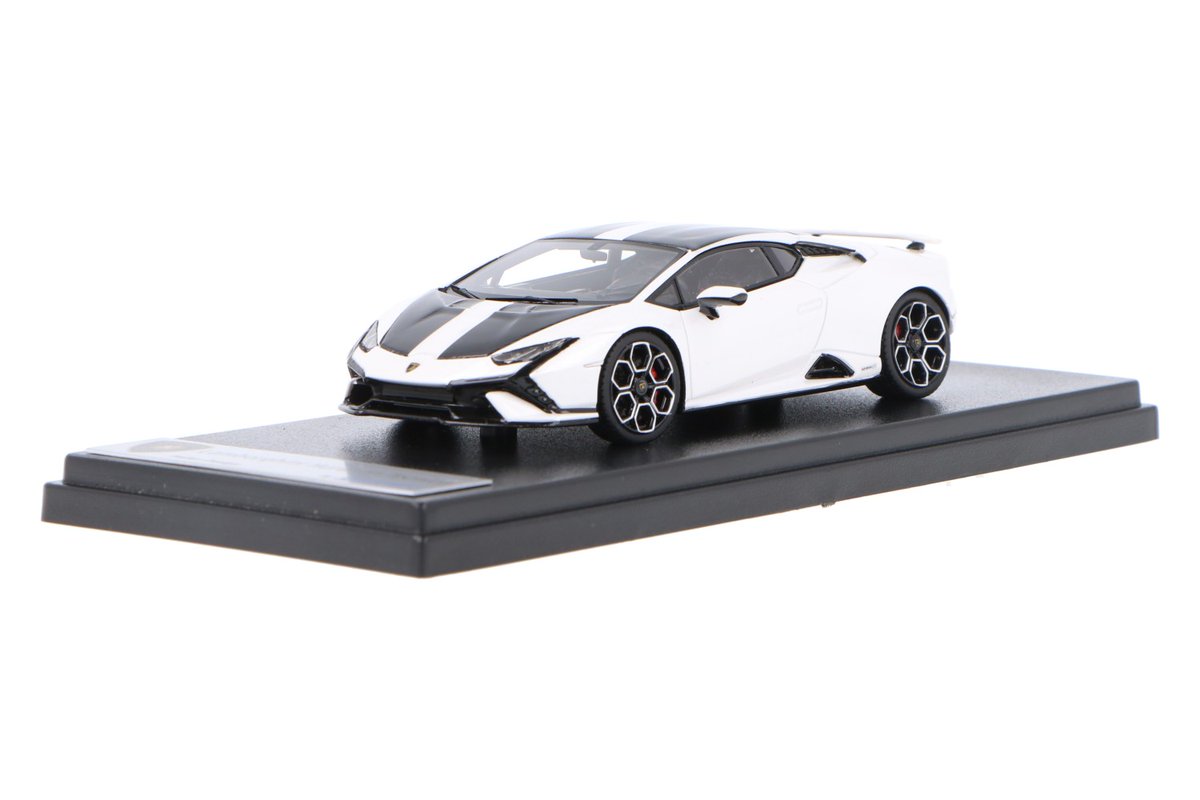 Nieuw: Lamborghini Huracan Tecnica #Lamborghini #Looksmart #Personenautos #Sportwagen #Coupé #modelcars houseofmodelcars.com/nld/product/la…

-Posted by OneUp