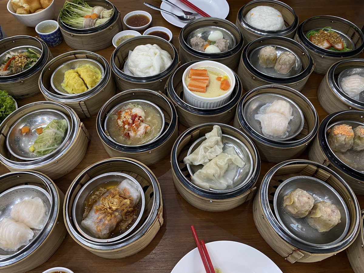 formepleasure's tweet photo. เพชรรัตน์ ติ่มซำ 🥟🍵 คันคลอง
-
วันนี้มาลองกินติ๋มซำเจ้าดังจากน่าน
ฮะเก๋ากุ้งอร่อยยยย!!! ขนมจีบ ไข๋ตุ๋นดี
เข่งละ 35.- ชอบที่ไม่ใส่ผงชูรสทุกเมนู5555
ร้านเปิดเจ็ดโมง มาถึงคนเต็มร้านละ🥲
-
#รีวิวเชียงใหม่
#reviewchiangmai
#iwillwalkUout https://t.co/OnZTldGuo2