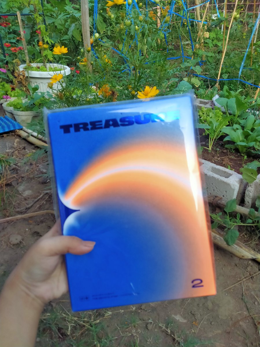 namikart's tweet photo. #namikart_onhand 

🌈 TREASURE THE SECOND STEP CHAPTER TWO SEALED 🌈

⤷ 300 php ea 
⤷ onhand
⤷ PAYO
⤷ can choose ver

Light Green - 9
Deep Blue - 8

🏷 wts lfb treasure the second step chapter two tss ch2 sealed first press album https://t.co/K0MCBrVJuZ