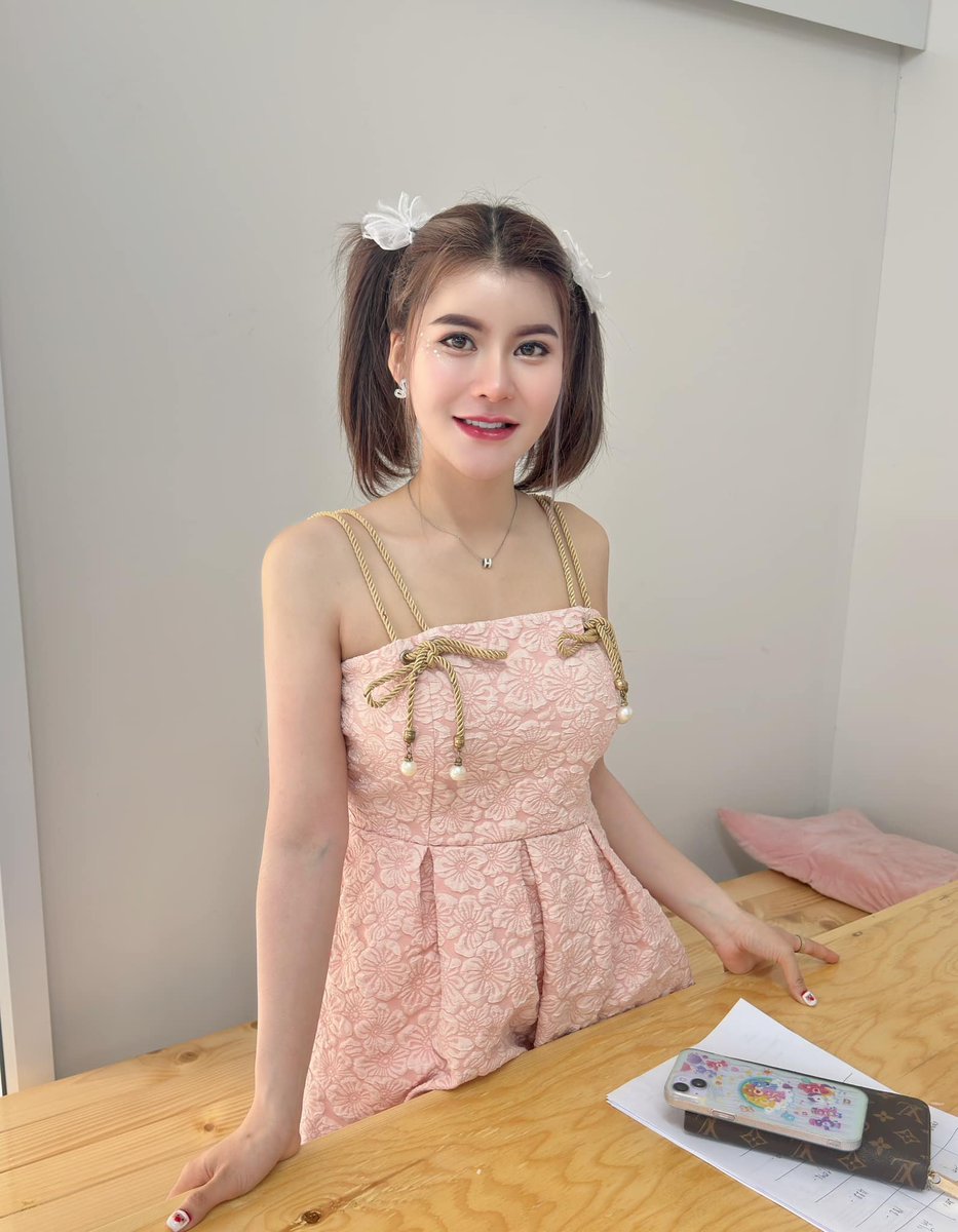grace_cnx2's tweet photo. ในการทำงานของฉัน

ใช้หัวใจ 📷 และใช้เซ้นส์ก่อน

📷หลักการเอาไว้ทีหลัง https://t.co/E97QiTpS7F