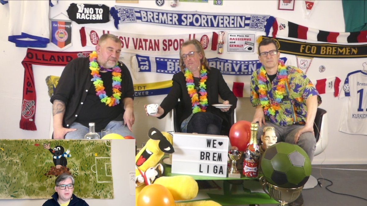 Die richtig große LateNight-Silvester-Show-Gala

Unsere persönlichen Höhepunkte aus der Bremen-Liga und vom Bremer SV.
Achtung mit Kaffeesatzleserei:
- Bleibt der Bremer SV in der Regionalliga?
- Wer wird Loddo-Pokal-Sieger 2024

Danke #Amateurfußball.

youtu.be/U-CiKGROA78?si…