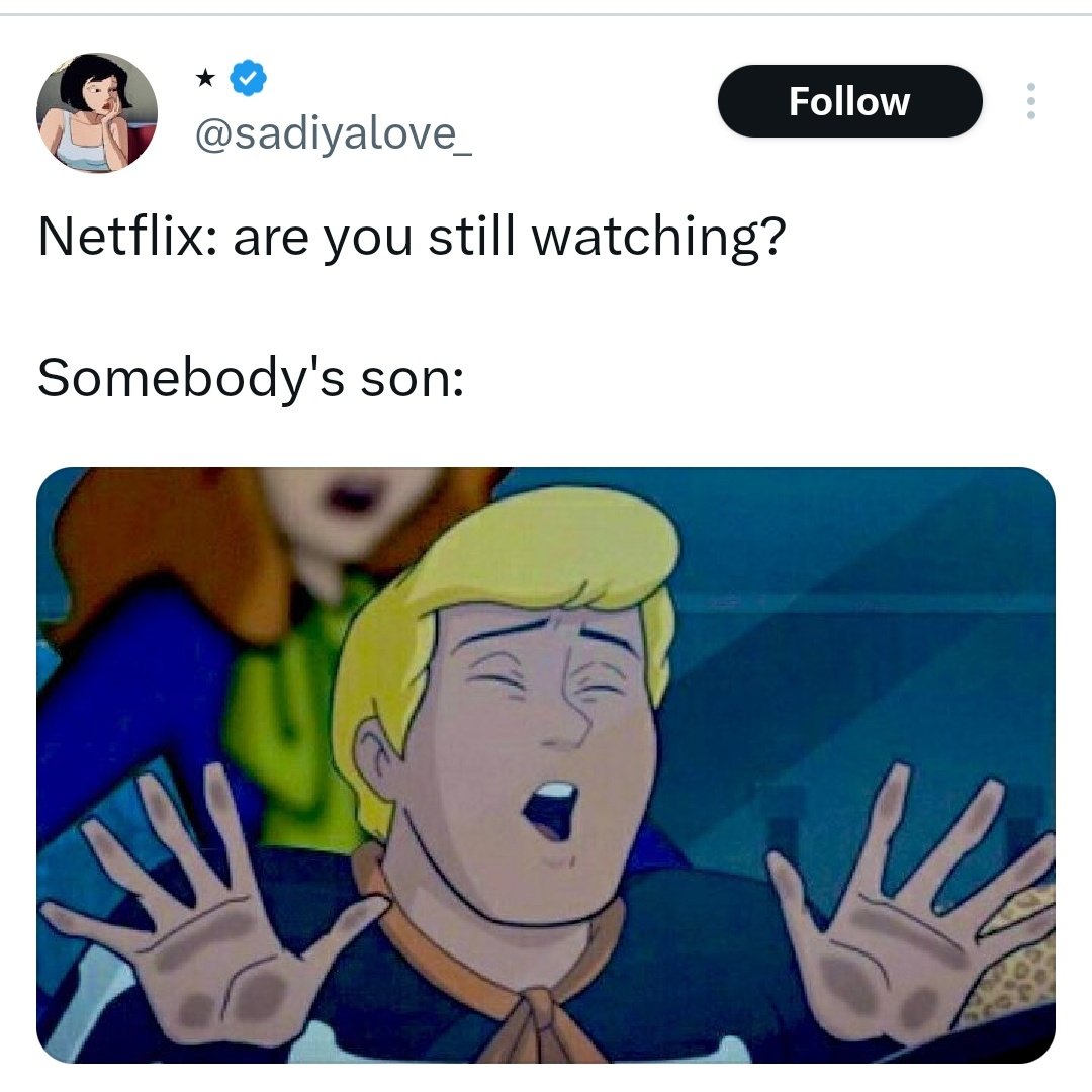 Sxn not even 30 mins into the steamy movie he picked to watch with Yxnho 😌