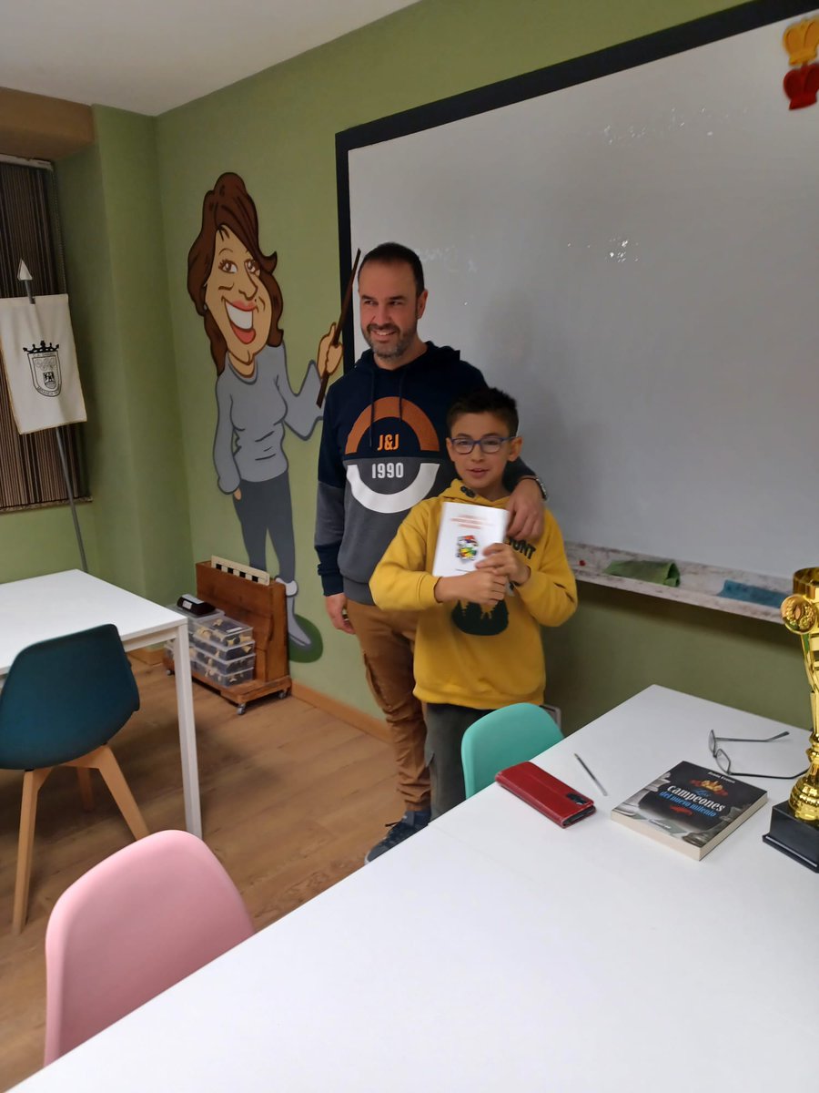 Enhorabuena a los ganadores de nuestro torneo navideño del club. Y gracias a todos los participantes que ayer se acercaron a este evento amistoso.