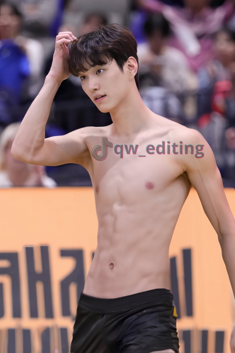 Qw_editing tweet media