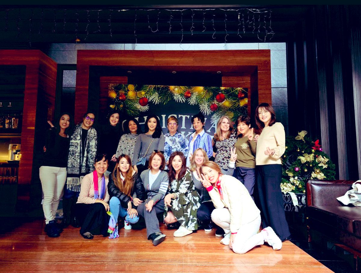 GretchenPSmith's tweet photo. I am so grateful to be serving as President of IWAT (International Women Of Taichung) this year. We will be celebrating 40 years of friendship and charity work in 2024. It is an honor to lead these beautiful ladies. 40 years is a huge accomplishment🥂 #Taiwan #IWAT #expatlife https://t.co/Rc4J1tpMPt