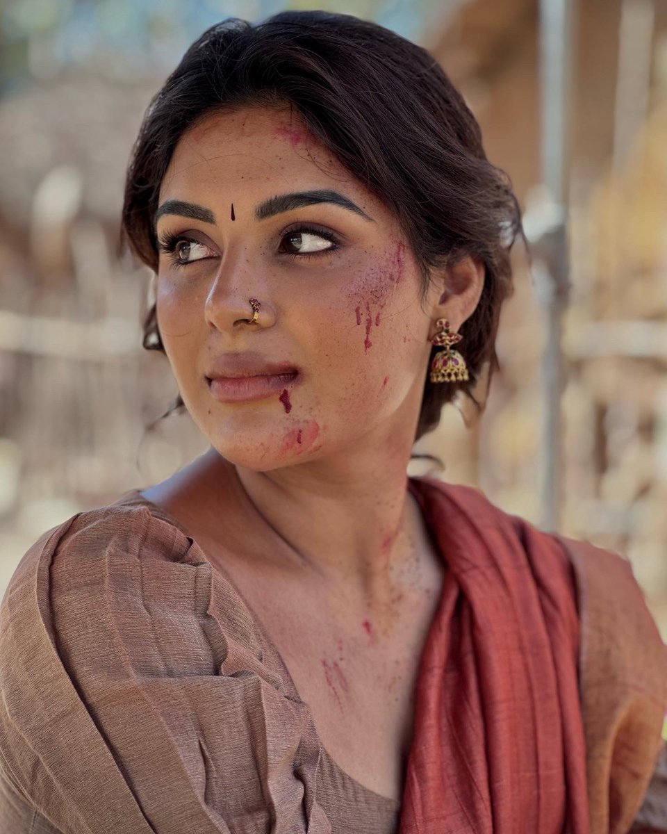iamsamyuktha_'s tweet photo. Nyshada from #DevilTheMovie https://t.co/itVVhZxwm4