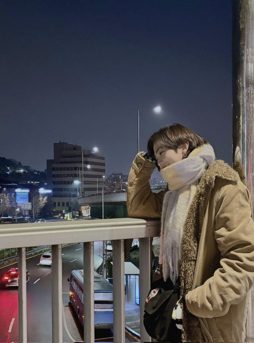 TOZ_YYent's tweet photo. [#ANTHONNY]

It’s really getting colder outside❄️🥶

#TOZ #アントニー https://t.co/goXP0wBnDo