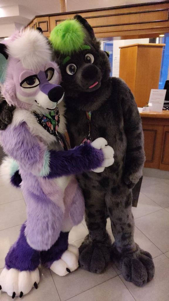 Found a huge cutie <a href="/Subius/">Subius</a> at #Furvester 🥰