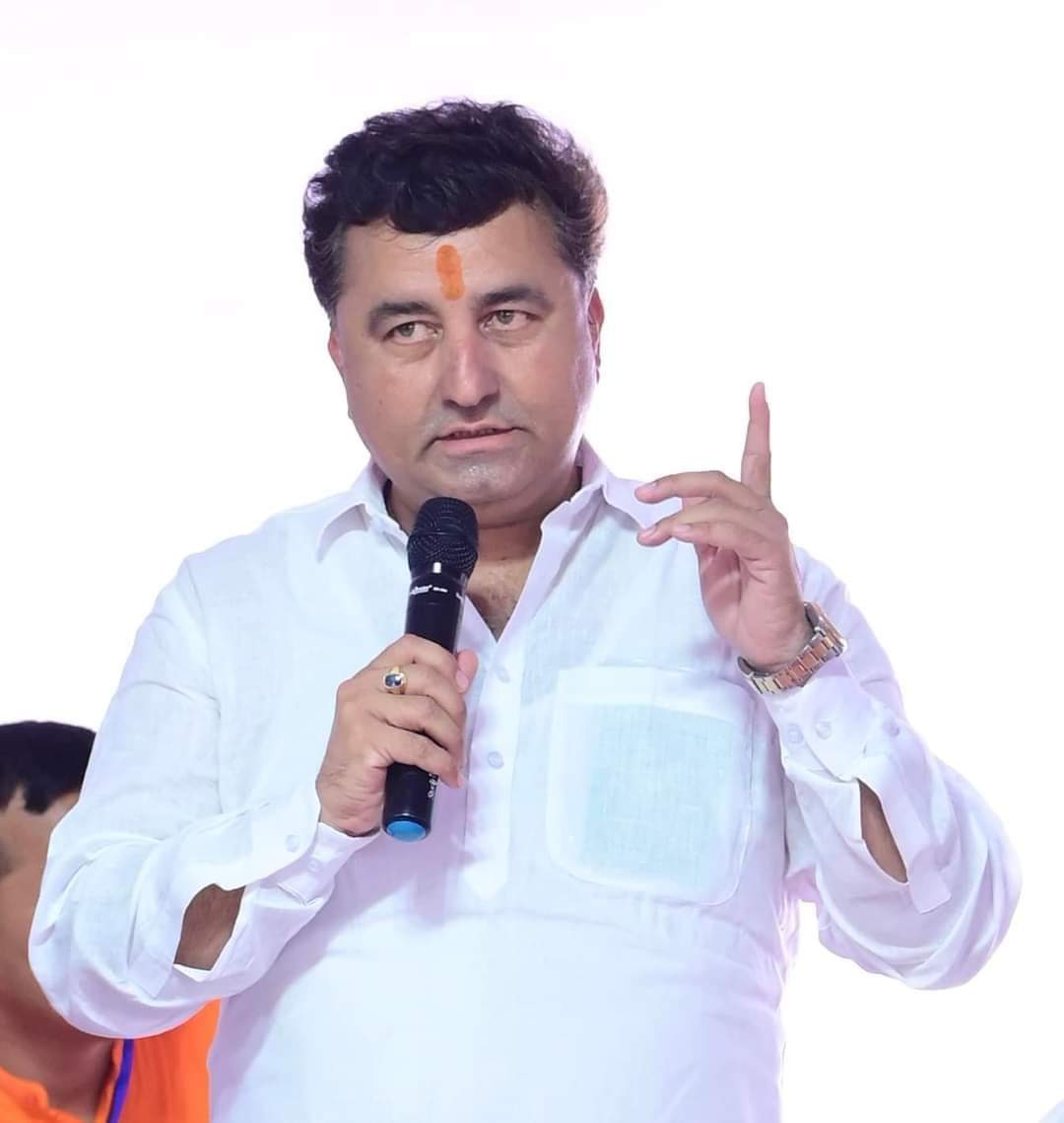 Naini Vishnoi🇮🇳 (@nainivishnoi) on Twitter photo गुड़ामालानी के विधायक आदरणीय श्री केके बिश्नोई जी को राजस्थान सरकार में राज्य मन्त्री बनाए जानें पर बहुत बहुत बधाई व शुभकामनाएँ ।
<a href="/kkvishnoibjp/">K.K.Vishnoi</a>
#BhajanlalCabinet गुड़ामालानी के विधायक आदरणीय श्री केके बिश्नोई जी को राजस्थान सरकार में राज्य मन्त्री बनाए जानें पर बहुत बहुत बधाई व शुभकामनाएँ ।
<a href="/kkvishnoibjp/">K.K.Vishnoi</a>
#BhajanlalCabinet