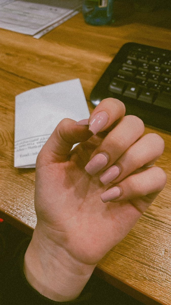 گمشده . م tweet media