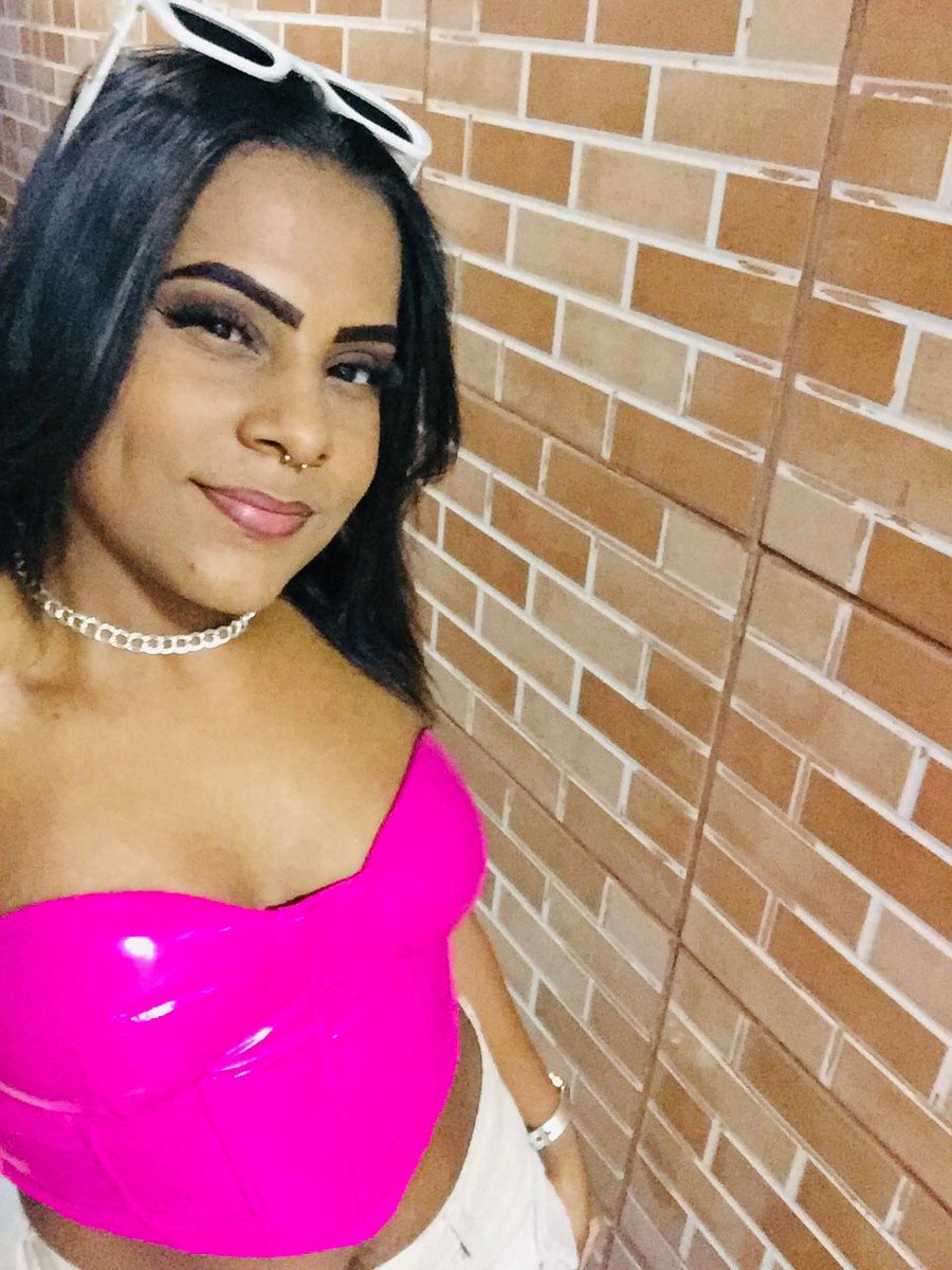 Brilhando em vida,  24 da gata✨💖