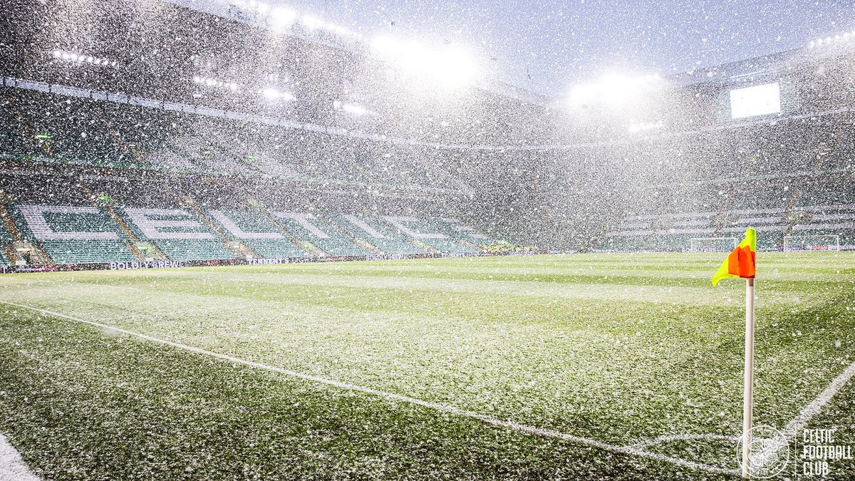 CelticFC's tweet photo. 💚🌨 Winter Wonderland

Wrap up warm, Celts! ⛄❄

#CELRAN | #cinchPrem | #COYBIG🍀 https://t.co/p8eXdqWYi2