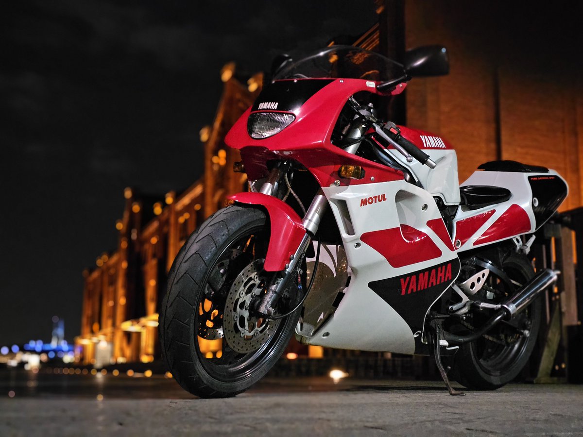 Dorasure241's tweet photo. なんだかんだ
赤レンガ行ってたので
人のバイクとるの好きで https://t.co/aG0JYmzOZQ