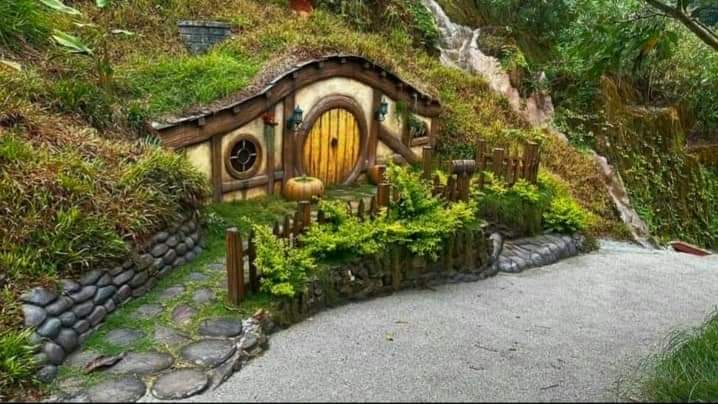 zalyazahari's tweet photo. Tarikan terbaru dekat Cameron

' Hobbitoon Village ' https://t.co/PyPcF7TRU0