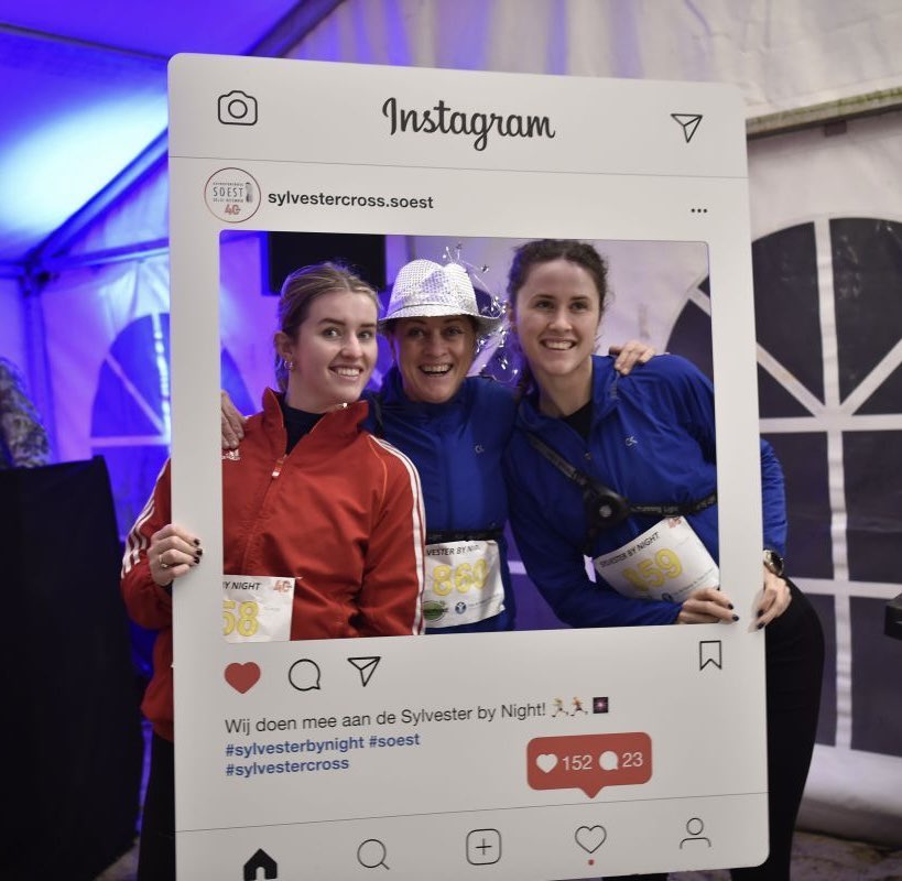 Doe jij vanavond mee met de Sylvester by Night? Zorg dat je op de foto gaat met ons leuke Instagram-frame, dan maak je kans op mooie prijzen! 🏆🥇🥈🥉

#sylvestercross #sylvesterbynight