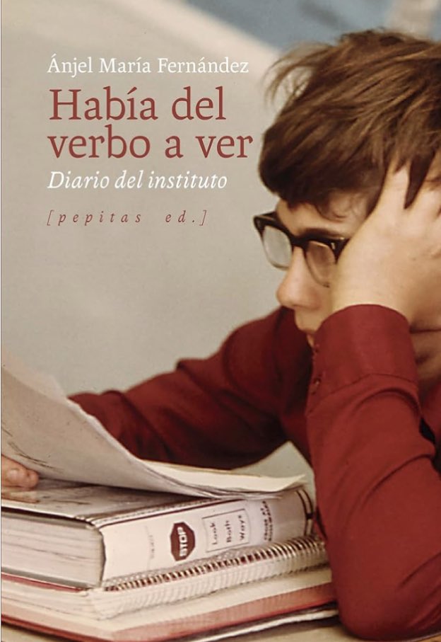 toperaeditorial's tweet photo. Nadie me ha pedido opinión, pero allí voy. Dos de los libros que más me han gustado este año: 
1. Palicaire, pinyol, pruna, tió i altre cop palicaire editado por @OohBarrett 
2. Habia del verbo a ver de Ánjel Maria Fernández publicado por @pepitaseditora https://t.co/m14Nu1vuL1