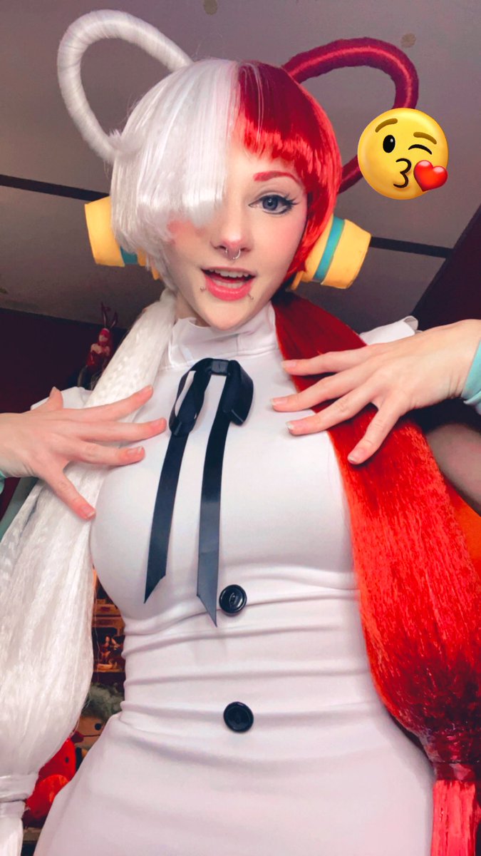Zazzycat_Cos's tweet photo. UTA UTA UTA !!! She is HEREEEEE 🎼🤌
#UTA #ONEPIECE #onepiececosplay #cosplay #onepieceuta #UTAcosplay https://t.co/abuoZgSbkm