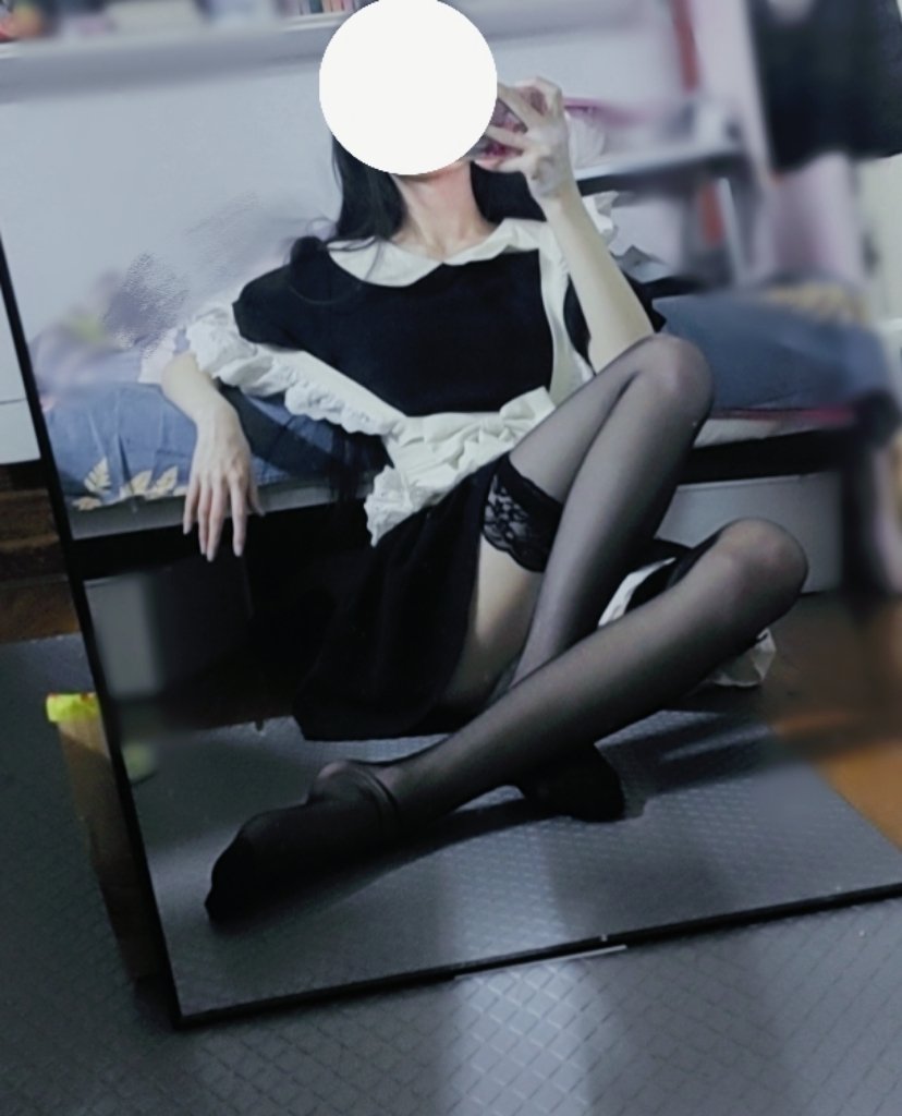 福利姬逼你们看了吗一直喷分享的黄推图片2 - 网红私拍内容