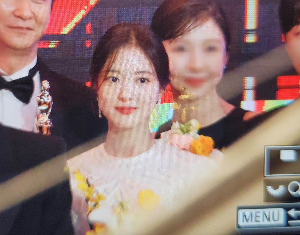 Top_of_230's tweet photo. 231230 ์ด์ธ์ MBC ์ฐ๊ธฐ๋์ ์์์ ํฌํ ํ์ ํ๋ฆฌ๋ทฐ
#์ด์ธ์ #LEESEYONG #ๆไธๆฆฎ #์ฐ๊ธฐ๋์์ด์ธ์ https://t.co/9UZpczaFxN