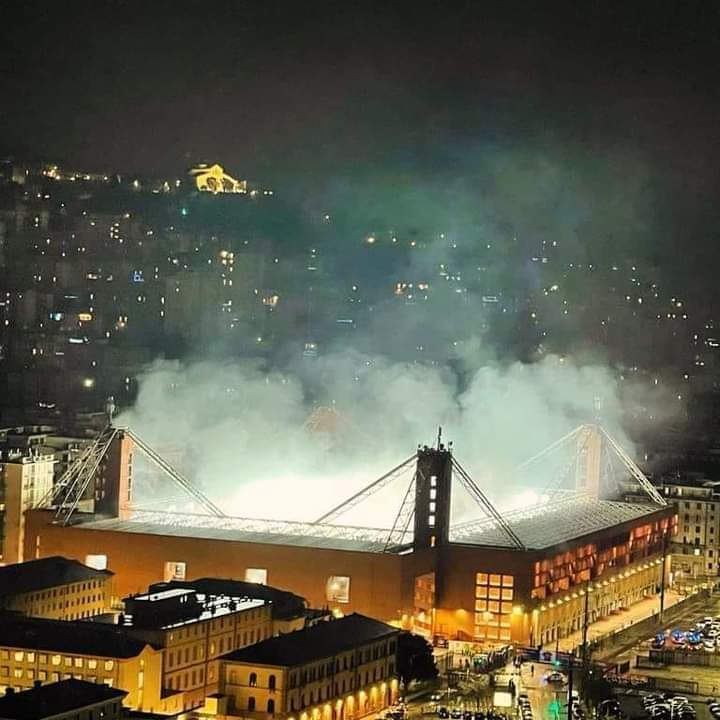 WagnerMassimo's tweet photo. Quando gioca il Genoa in casa 
❤️❤️❤️💙💙💙
#GenoaInter https://t.co/nQURyAGe3J