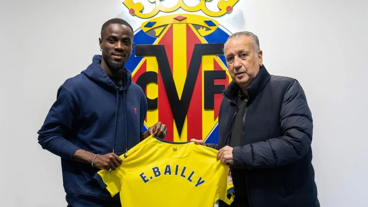 Eric Bailly joins Villarreal as a free agent, returning to his former club of 2015/16 #Offside