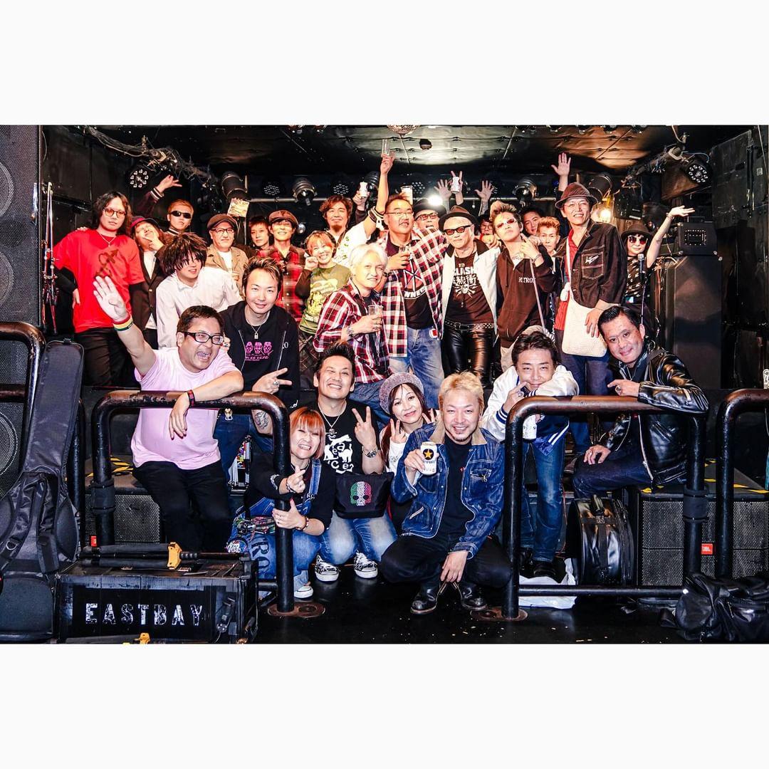 z_piratesrocks3's tweet photo. #今年を振り返る
#FELLOWS
#FELLOWS53
#FELLOWS54
#高円寺SHOWBOAT
ありがとうございました🙇 https://t.co/u1mJF6gEPV