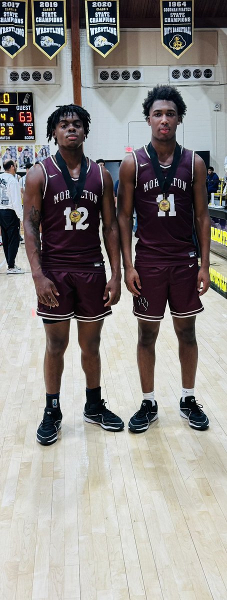 The Dogs finished 2nd in the loaded <a href="/NeoshoClassic/">NeoshoHolidayClassic</a> this year . <a href="/BAWJ24/">BJ Woodruff (Brian)</a> and <a href="/MosleyJacorey/">JaCorey Mosley</a> earned all tournament team. As always, thank you Neosho for the hospitality. We are going into the new year with a record of 14-3! 
#themorriltonway