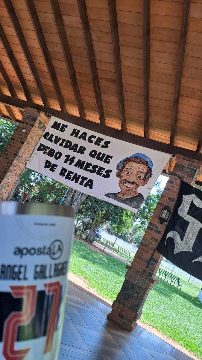 aegc_1902's tweet photo. A lo Olimpia se vive mejor!

@franjeado https://t.co/VhESPpSuQm