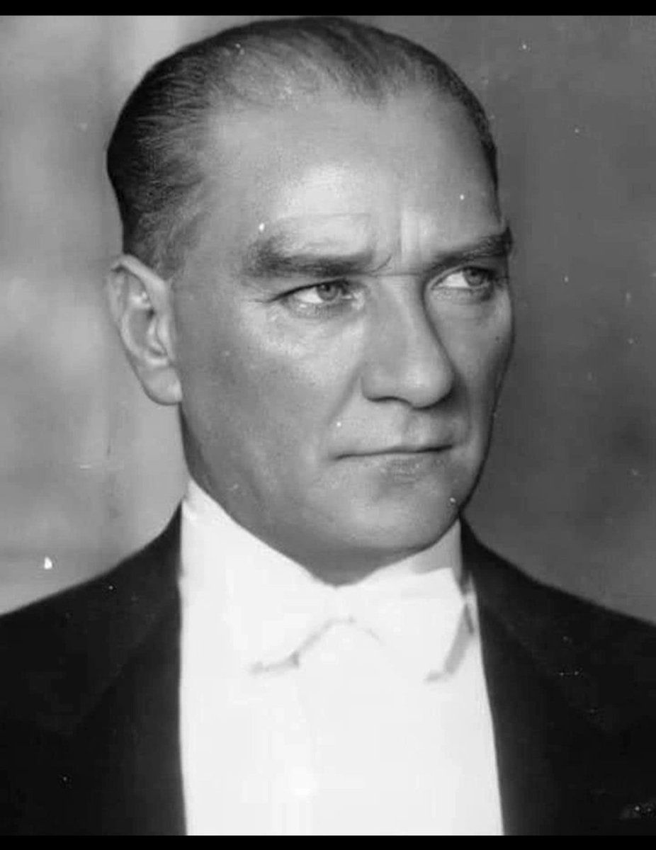 #BaşkumandanAtatürkünGençleriyizbiz