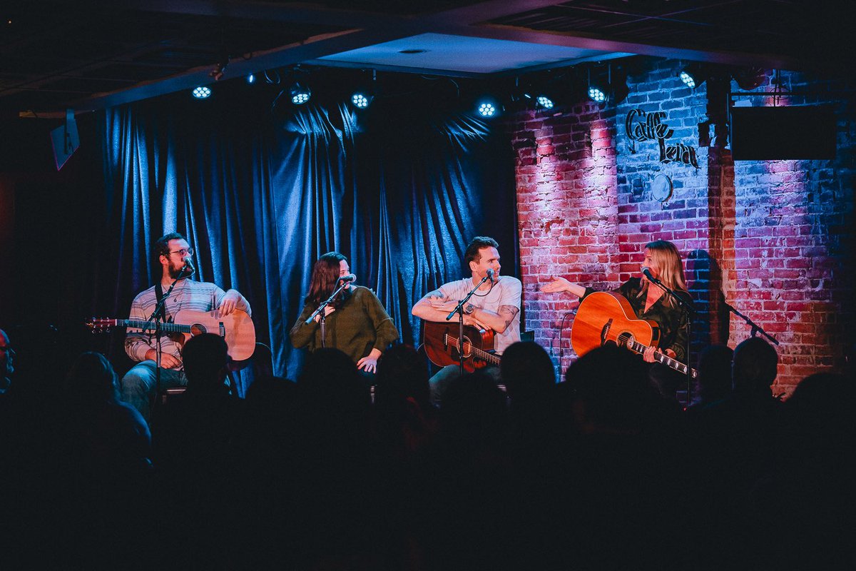 My first time playing @CaffeLena was a dream. Thank you to Erin Harkes for including me in Lena Go Round. 📸: @KikiVassilakis