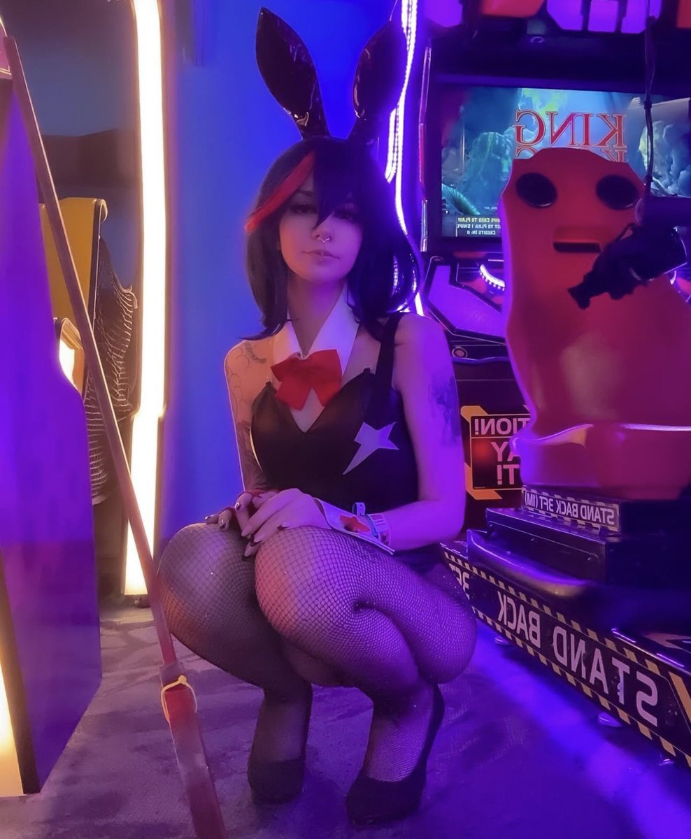 vampi_gf's tweet photo. its always gonna be ryuko ❣️ https://t.co/SS8X02POjq