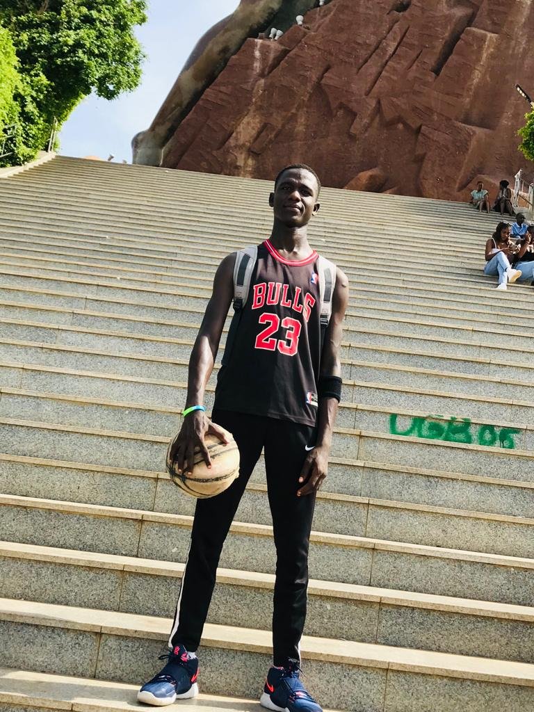 ElOumarsy2's tweet photo. The work i put in today will me pay tomorrow🤾‍♂️🏀 https://t.co/WPpW6WZ1lK