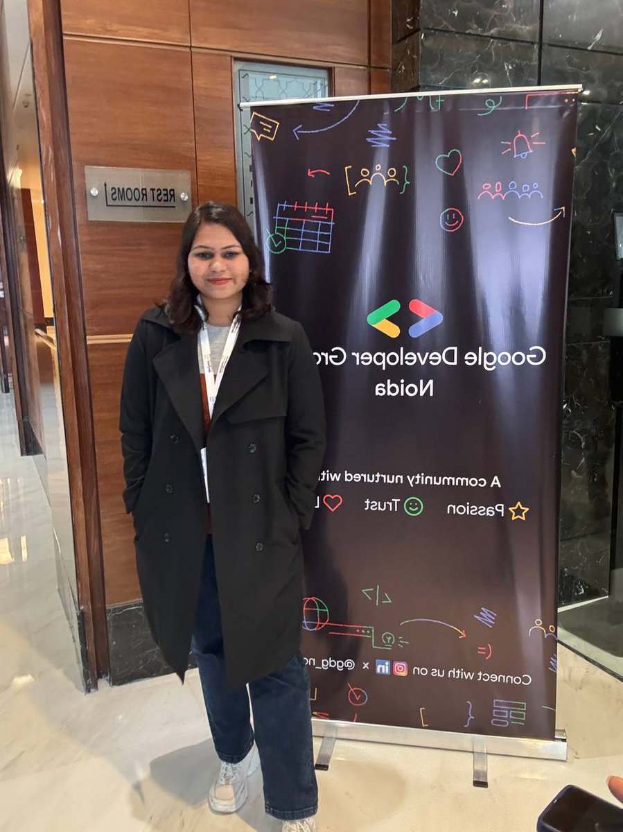 tripathi_pia's tweet photo. Excited to share my #DevFest experience! 🚀 A blend of nostalgia, learning, and connecting with amazing minds. It feels like home in the tech community. 🏡 Here's to the memories and the journey ahead! #TechFamily #DevFestMagic #GDG #gdg2023 https://t.co/VhREJqW43h