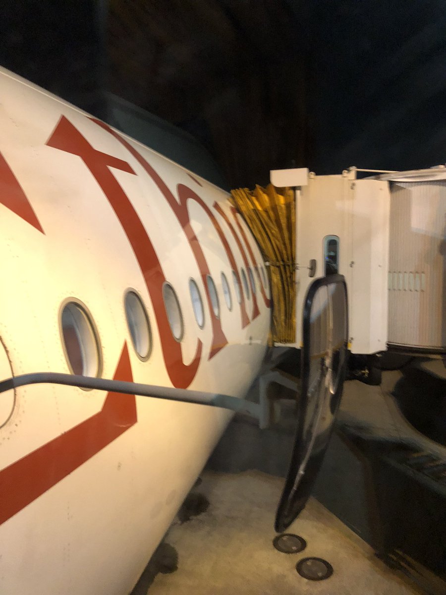 FutureTrunksZ_E's tweet photo. #2023年乗った航空会社を全部書く
スターフライヤー
ANA
エチオピア航空
サウディア
エジプト航空
(4枚目もエジプト航空です) https://t.co/Py1olpyKXp
