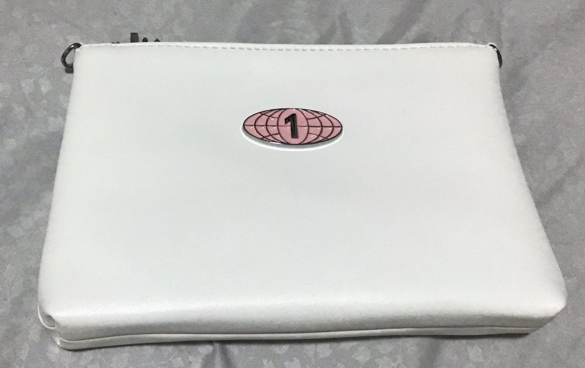 ส่งต่อ
กระเป๋าแพทริค 200฿ รวมส่ง 
#ตลาดนัดinto1 #ตลาดนัดINTO1 #ตลาดนัดแพทริค #ตลาดนัดเจ้าปลาดาว #แพทริคณัฐวรรธ์ #PatrickFinkler