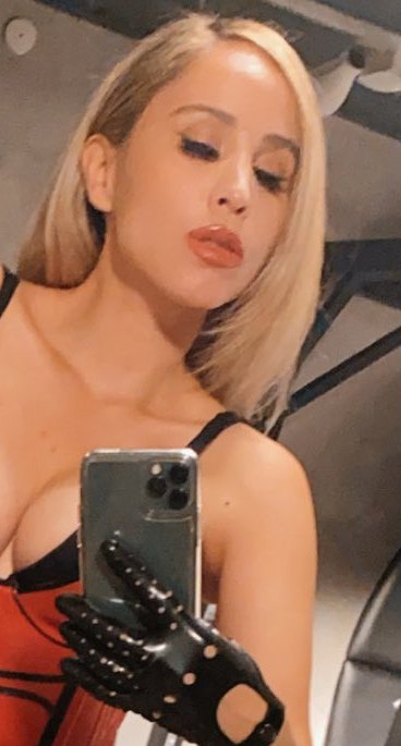 Paintoy6's tweet photo. My Owner✨👑Goddess @SophiaLarou👑✨
is ✝️or✝️uring my balls with needles throughout and then added electricity🔪⚡️😱😱😱
I love suffering hard for my Owner😱😬😅
Thank You for the insanely painful experience🙏
Remember to join Her on telegram too: https://t.co/AgehdO1bcn https://t.co/Xwqszr7f9k