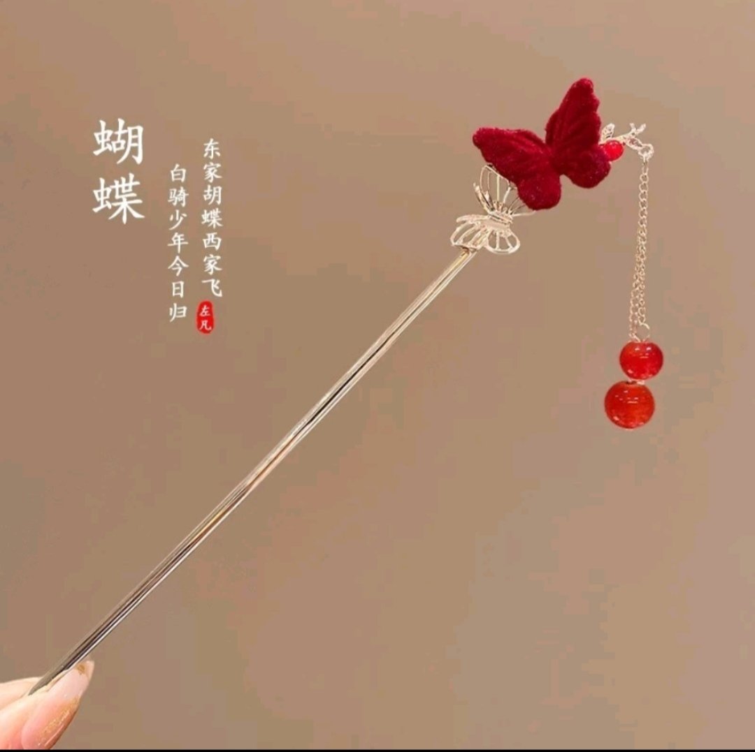 LMagic93's tweet image. GA cuối năm nhỉ một phần quà nhỏ
Gửi lời chúc đến Build kèm theo tag nha
Reply, rt, qrt 
2024 WITH BUILD JAKAPAN
#NYresolutionWithBuild
@JakeB4rever