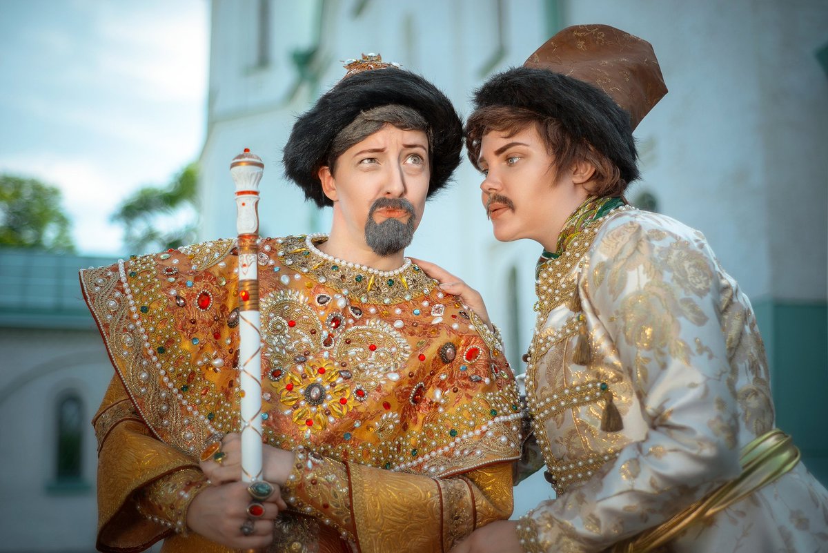 JawnFox's tweet photo. Пссс.. Скоро Новый год!

#ИванВасильевичМеняетПрофессию #косплей https://t.co/Lvpm22rWP4