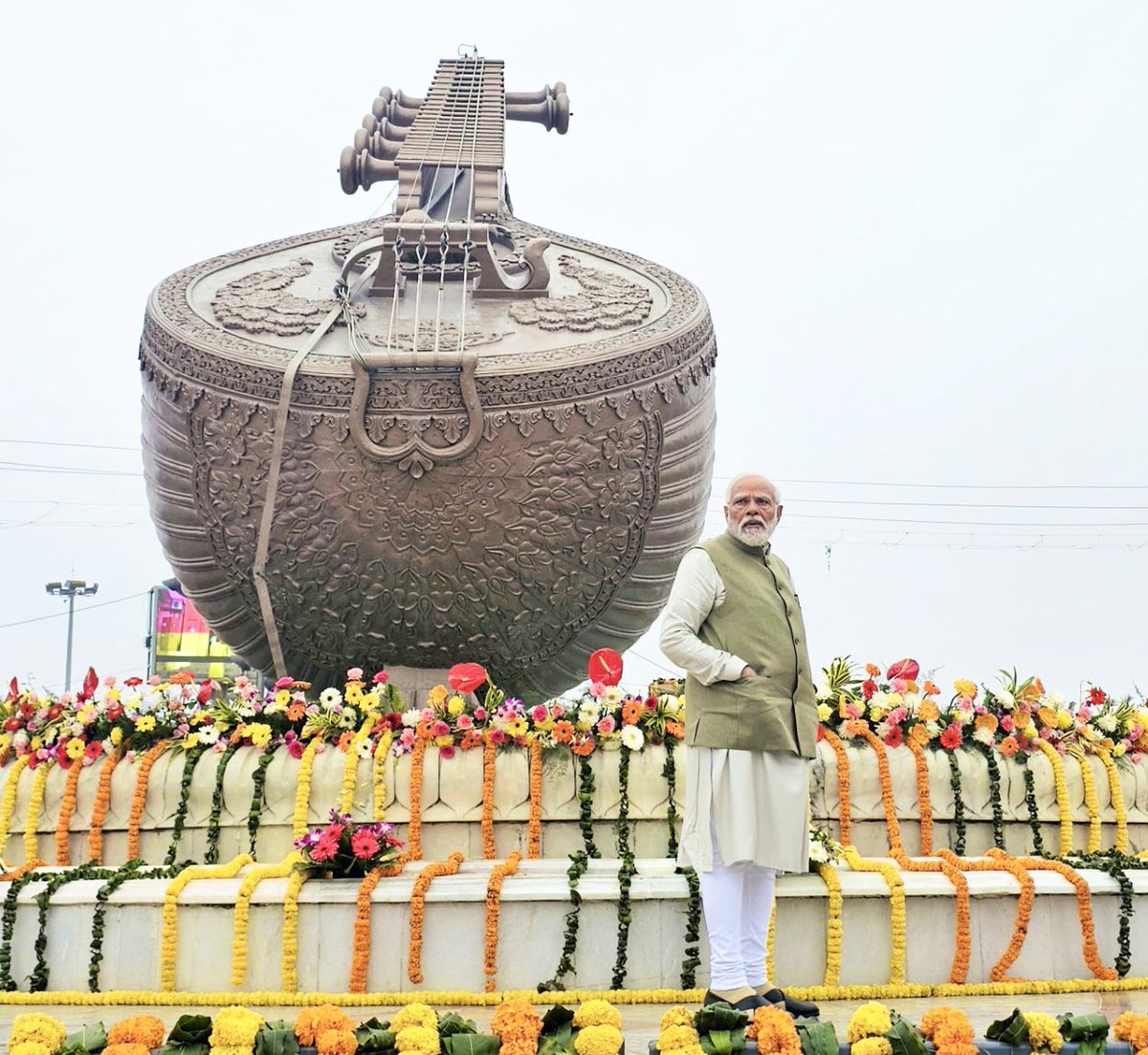 Rabi_Bharatiya1's tweet photo. ଲତା ମଞ୍ଜେଶକର ଚୌକ...!!!
#Ajodhya #नए_भारत_की_नई_अयोध्या #NarendraModiji https://t.co/WQ8tm0iryM