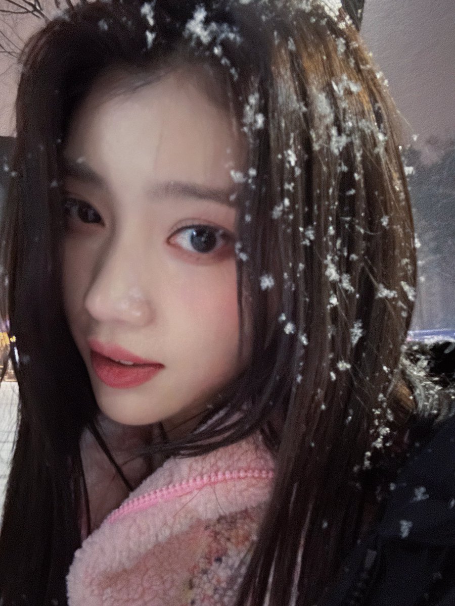 FOREVER_SXT's tweet photo. 🌨🌨🌨 https://t.co/VCpqCkAl0z