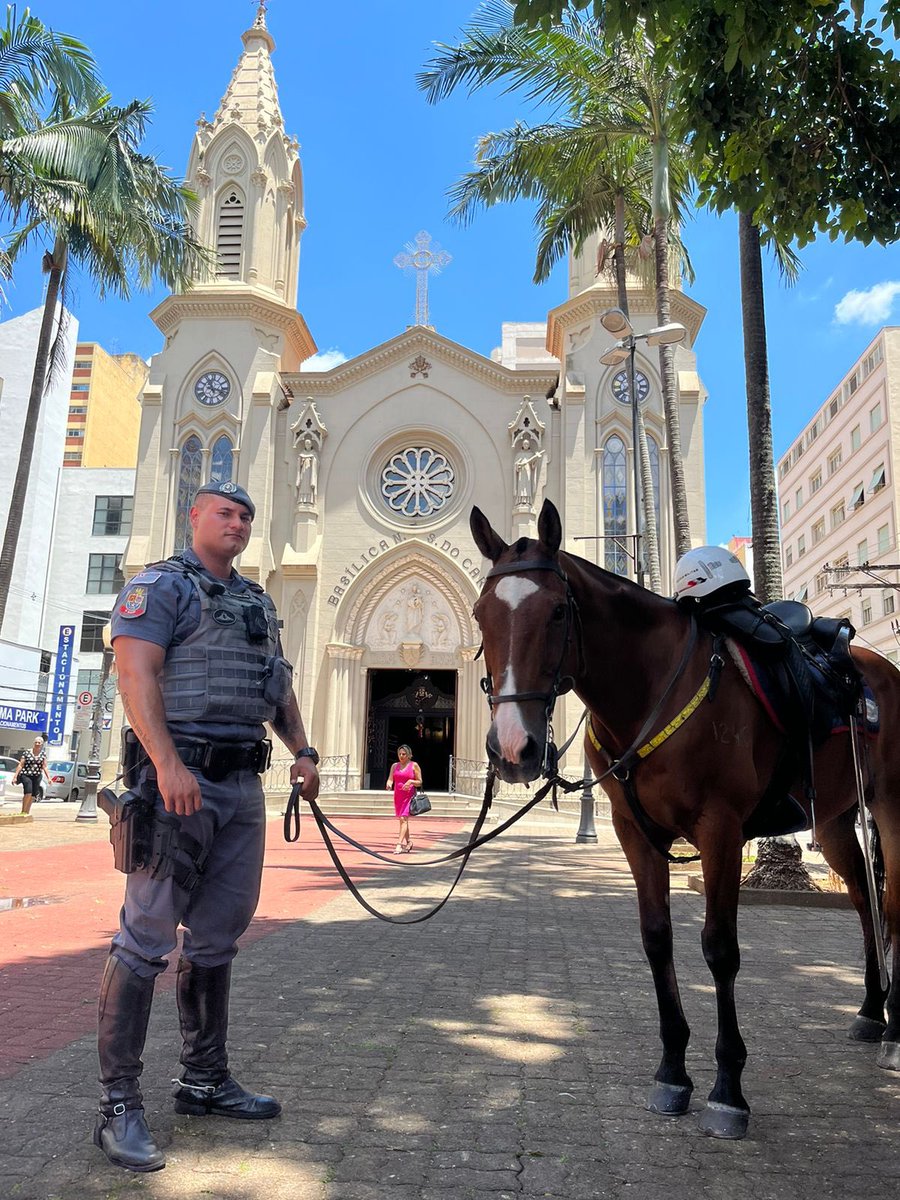 BaepCampinas's tweet photo. Sob a proteção de Deus, estamos nas ruas transmitindo sensação de segurança para a população de bem!
Disponha da Cavalaria do 1° BAEP, nas cidades de Campinas, Valinhos, Vinhedo, Indaiatuba, Paulínia, Jundiaí, Itatiba, Atibaia e Bragança Paulista.
@PMESP @SegurancaSP 
⚔️🐎 #BAEP https://t.co/A2QvMd4PL0