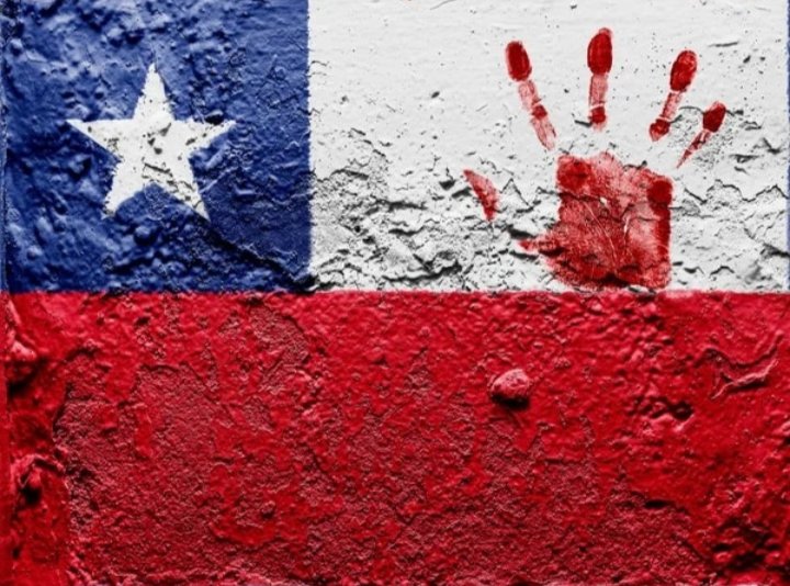 ArqTapiaguirre's tweet photo. @AlbertJulian13 #DevuelvanChile
#QueremosQueNosDevuelvanChile https://t.co/svaIkw7Dhu