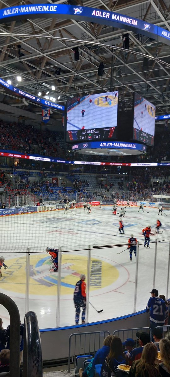 Smoggy100's tweet photo. Angekommen in Mannheim #MANKEC https://t.co/ClsHk5KNaU